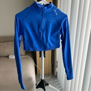 Dfyne Impact Crop Zippy Size L in Electric Blue